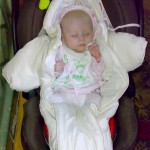 21092008077 (852x1280)