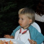 Tommaso, alle prese con la pasta