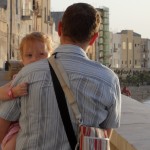 Periodicamente, mi ritrovavo Alice in braccio, senza nemmeno accorgermene.